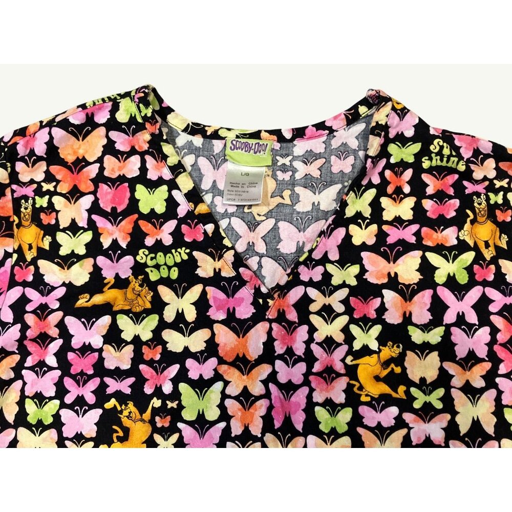 Scooby-Doo Nurse Scrub Top L/G 100% Cotton Multicolor Butterfly and Dog Print - Picture 7 of 11